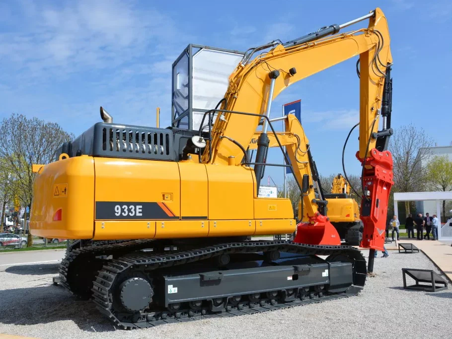 Excavator 30 Ton