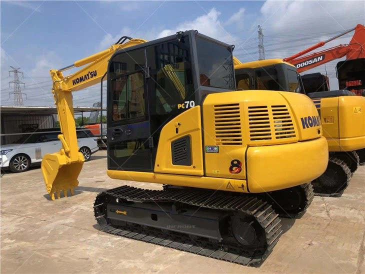 Infront kleine graafmachine