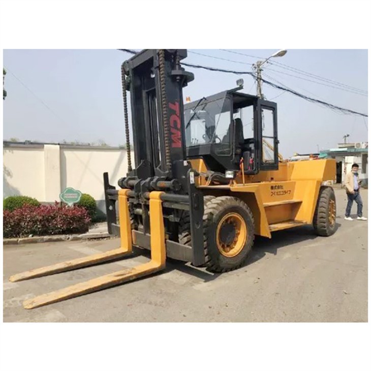 Meerijdende heftruck