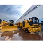Hydraulische bulldozer met vierwielaandrijving