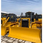 Originele nieuwe bulldozer Dry Land Wetland