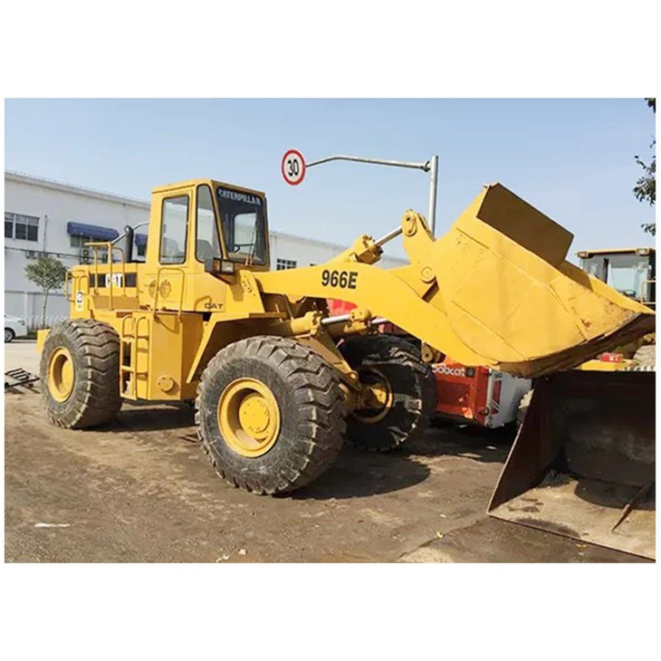 Gebruikte wielladers CAT966E